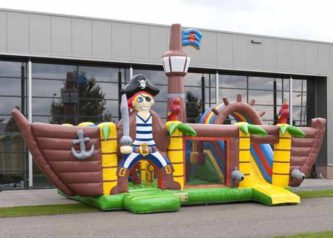 Hoppeborg MultiPlay Piratskib med pop-up & rutschebane
